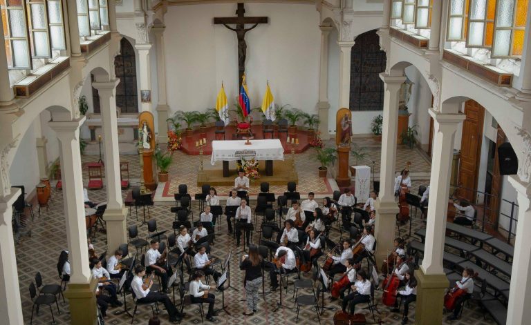 El Sistema Nacional de Orquestas y Coros Juveniles e Infantiles de Venezuela